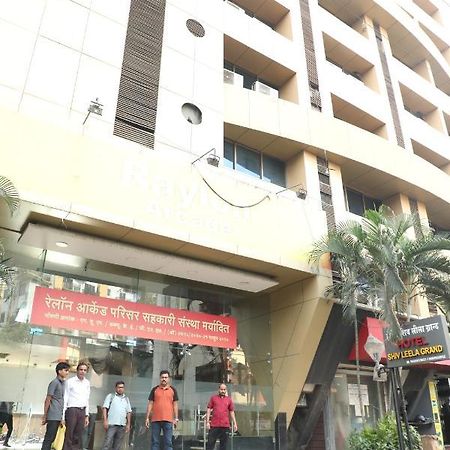 Hotel Shiv Leela Grand Mumbai Exterior photo